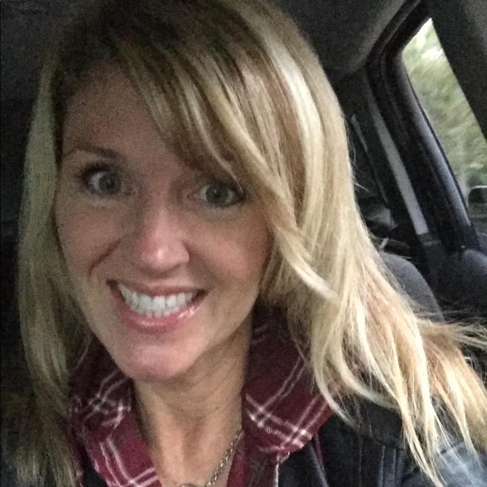 Meet your Posher, Liz